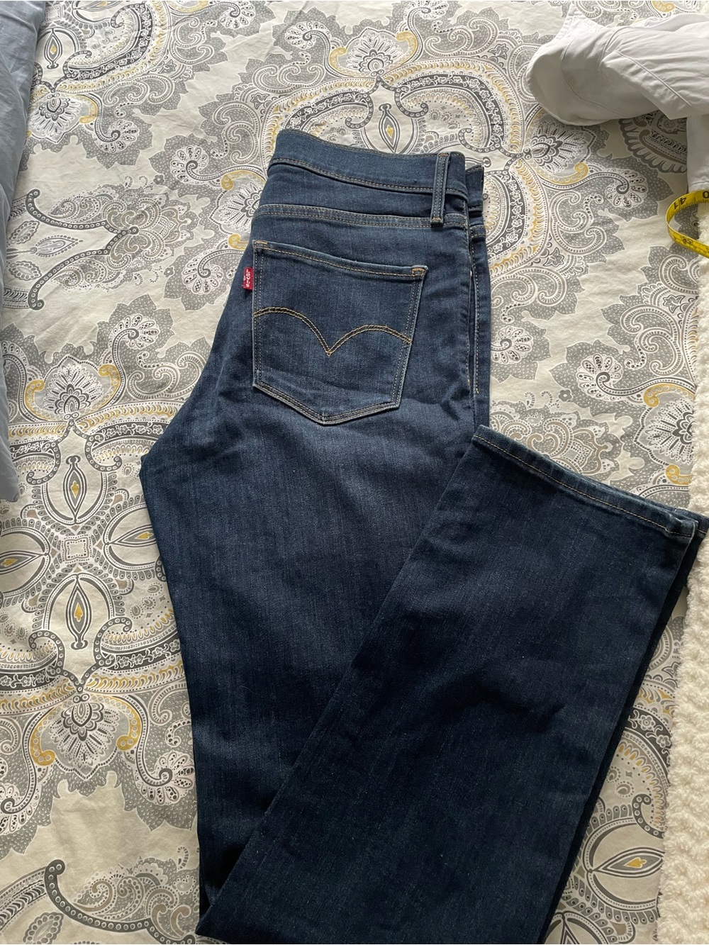 Levi’s Women’s Shaping Straight Leg Jeans in Dark Blue Denim
